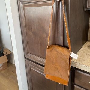 Leather crossbody messenger